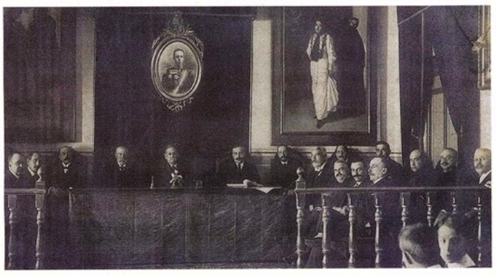 Claustro extraordinario presidido por Benito Pérez Galdós en 1917