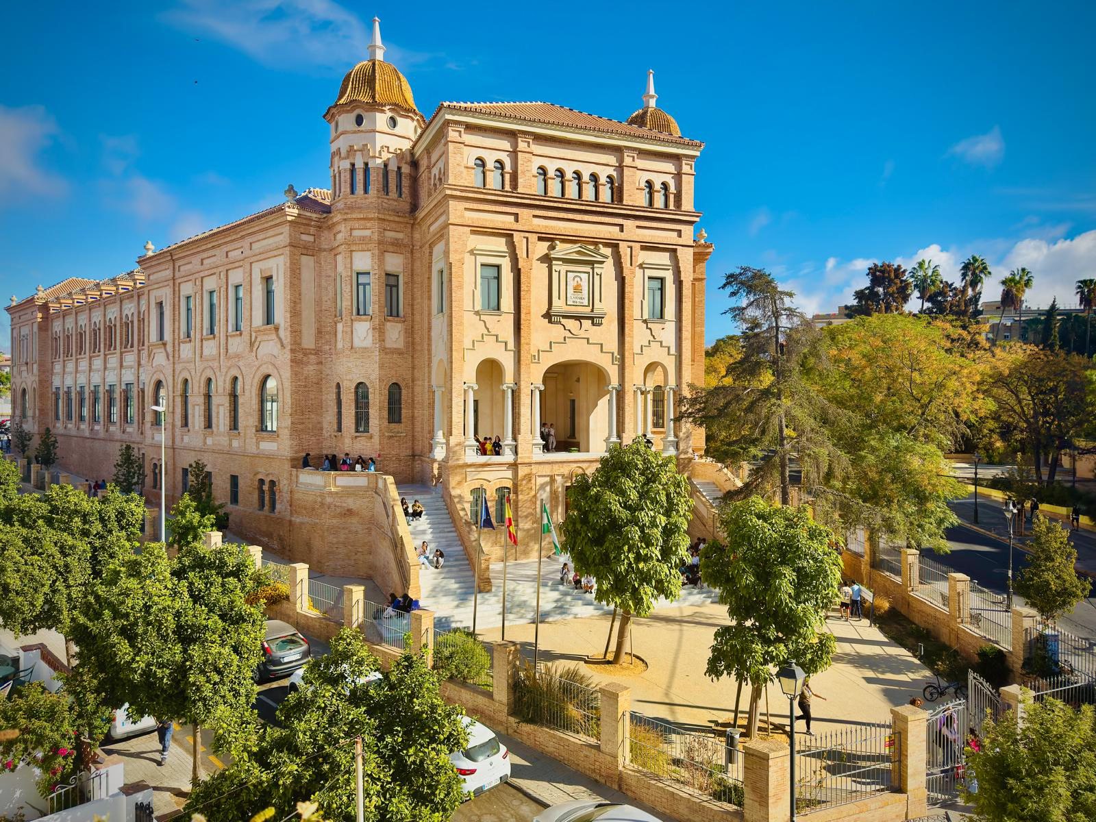 Edificio histórico del Instituto La Rábida de Huelva