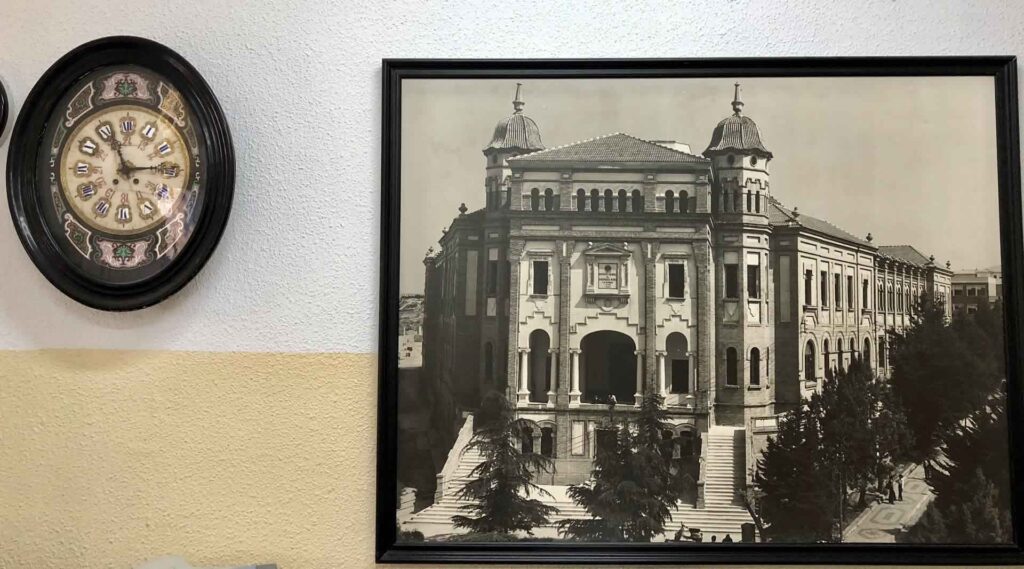 Edificio histórico del Instituto La Rábida de Huelva